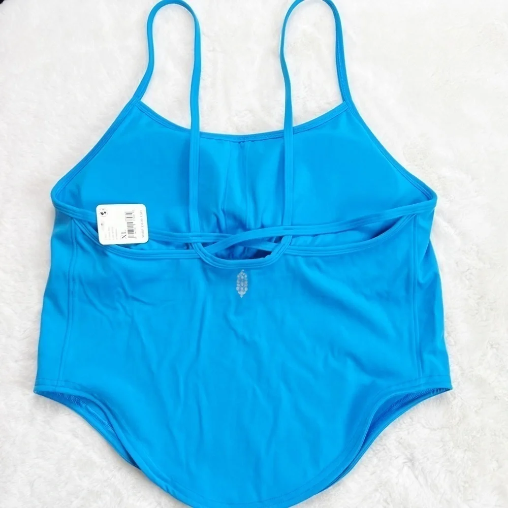 NWT Free People Do It To It Cropped Active Tank Blue